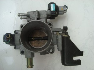tbi-corpo-de-borboleta-toyota-corolla-2004_MLB-O-4250268103_052013