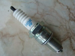 vela-ngk-bur7etb10-nova-original-gol-parati-saveiro-ap_MLB-O-209037188_919